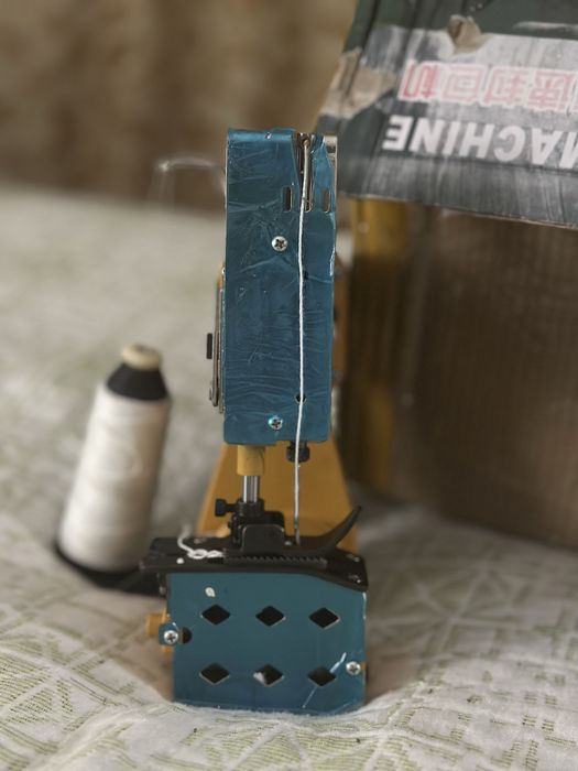 Maquina Coser / Fechar Sacos Profisssional