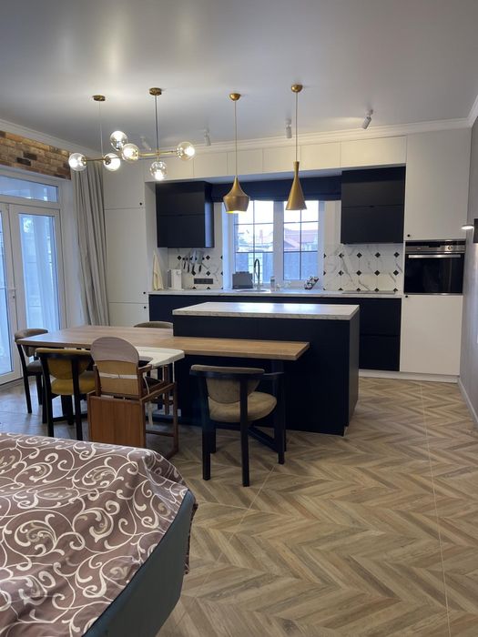 Дом в Фонтанке-1 (195-243)