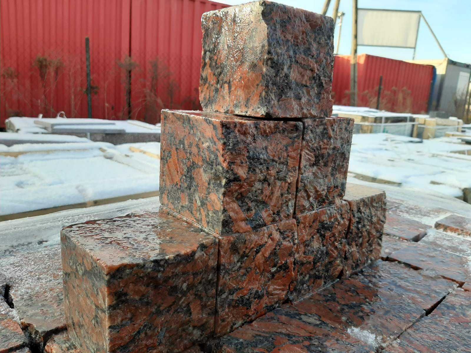 Granit Kostka brukowa granitowa cięnto-łupana 10x10x5,20×10×5,,20x10x8