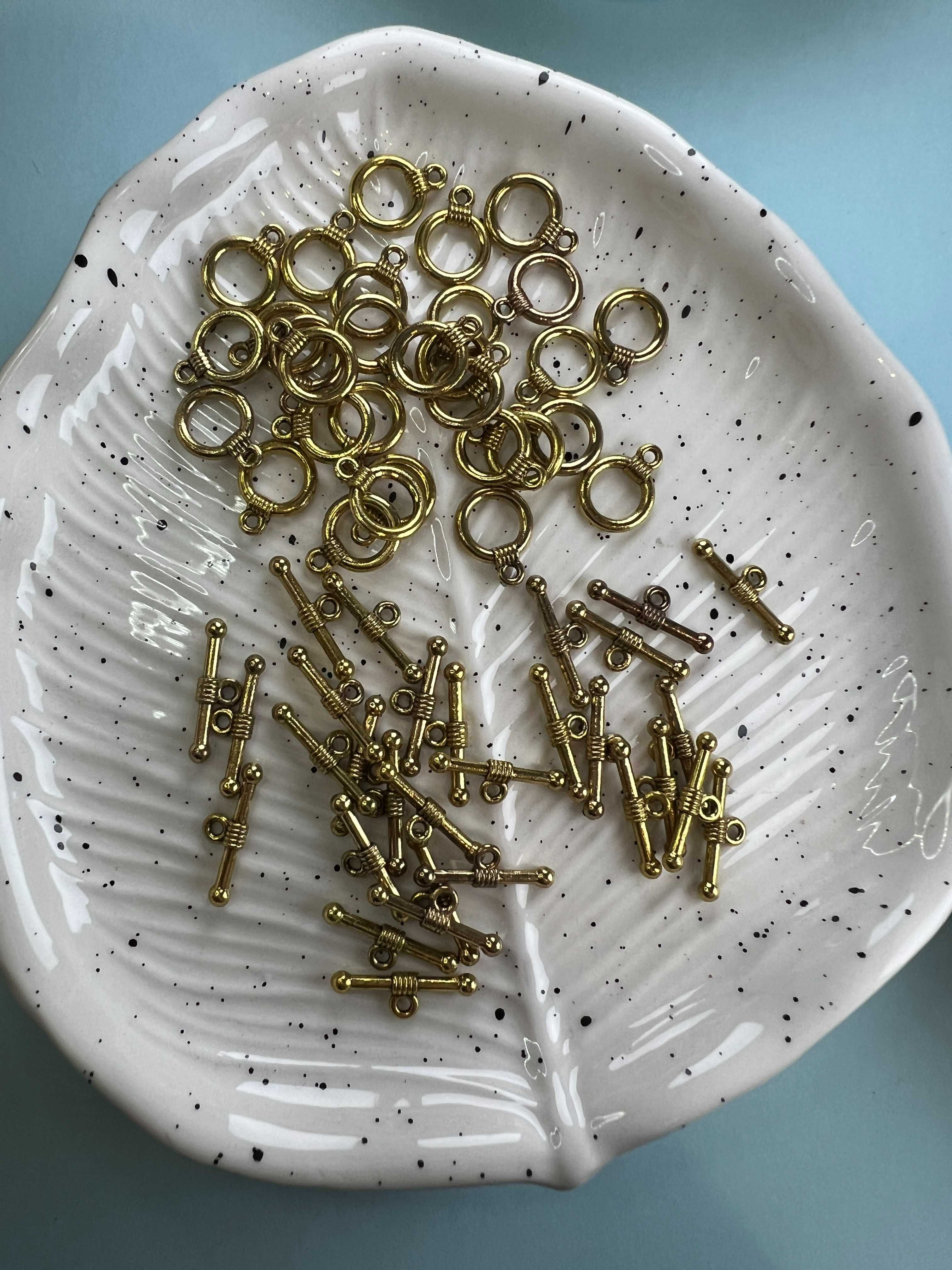 30 sztuk zapięć toggle