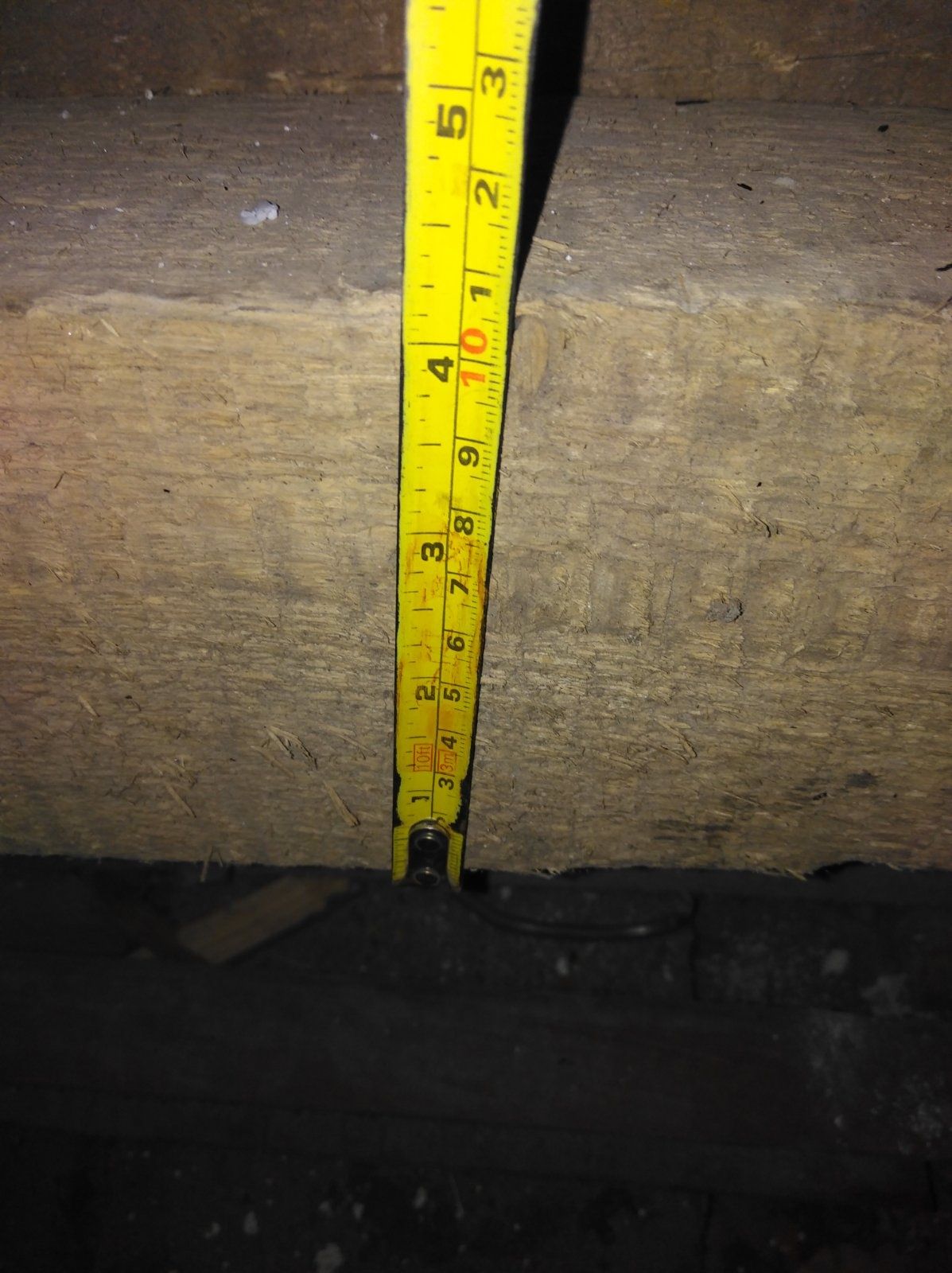 Брус деревянный, длина 2,8 метров и 3,2 метра, сухой