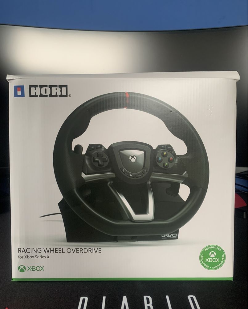 Kierownica HORI Racing Wheel Overdrive (Xbox One, Xbox Series X/S)