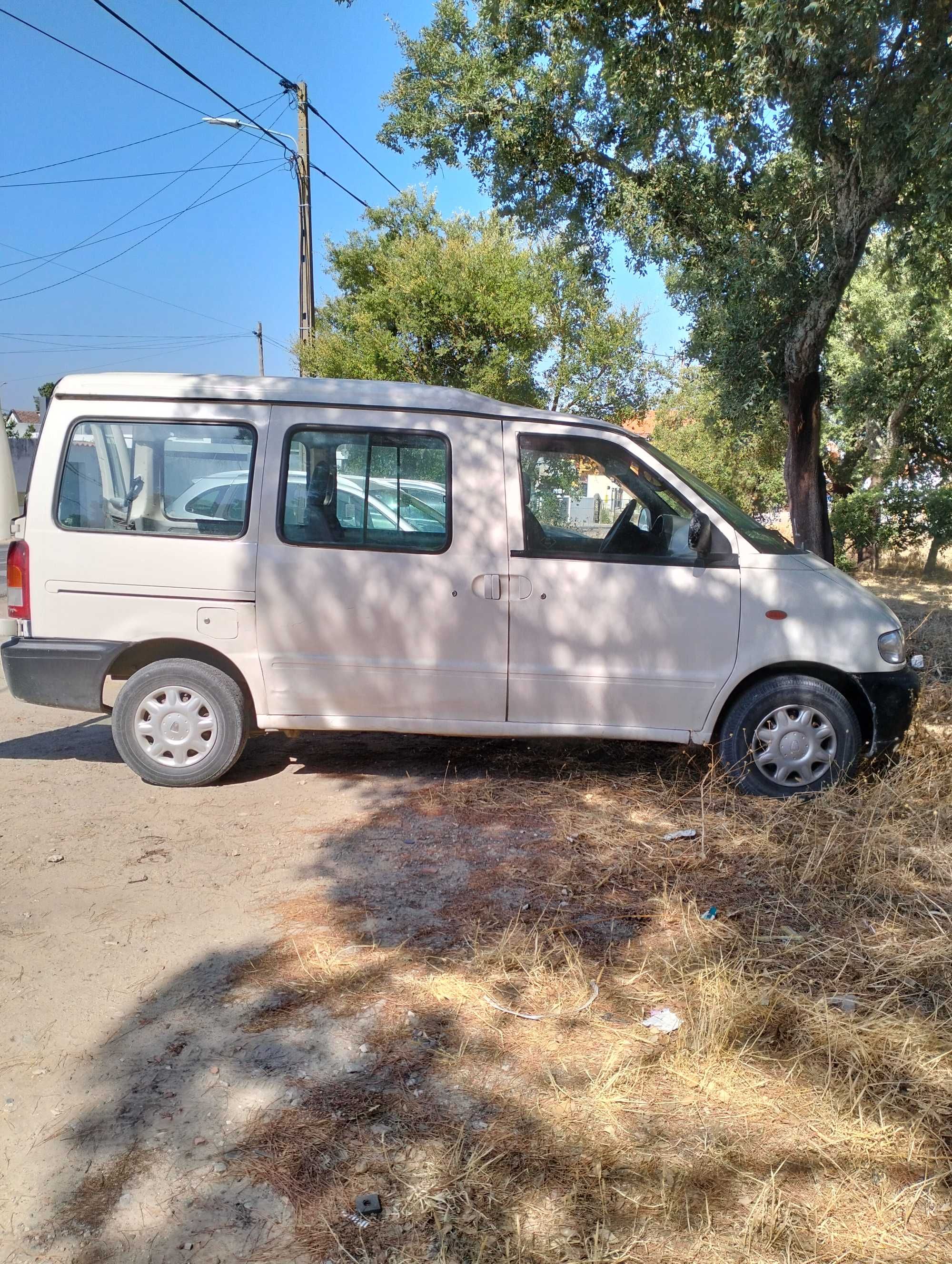 Nissan vanett cargo