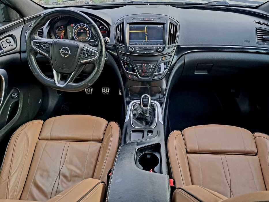 Opel Insignia 1.6 kombi panorama