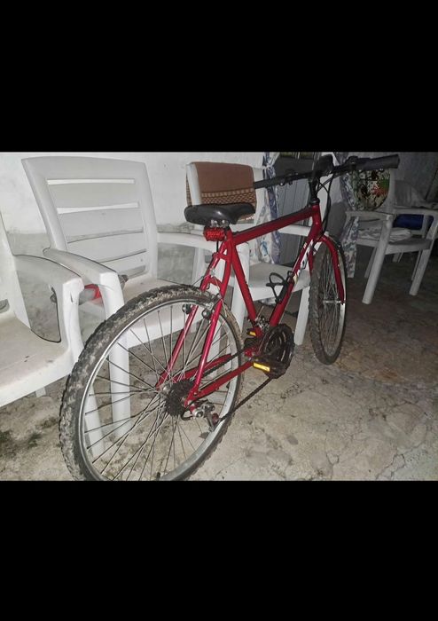 Bicicleta roda 26 para despachar está em ótimo estado