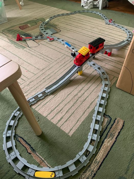 Pociąg Lego duplo, wiadukt i dodatki