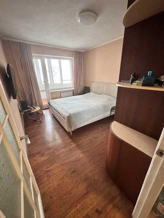 Продам просторную 2к на пр-те Науки (Гагарина). Дафи!