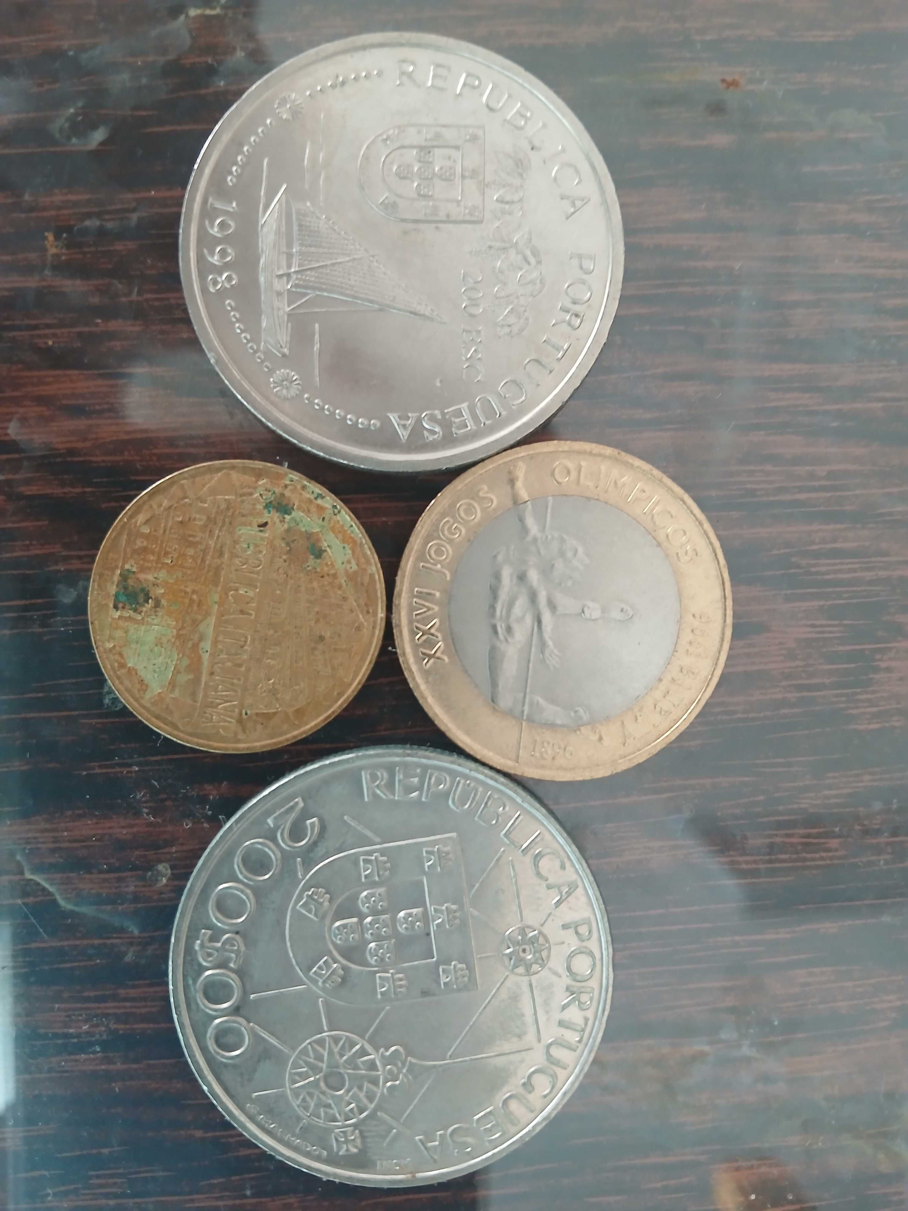 Moedas muito bem estimadas, raras muito antigas.