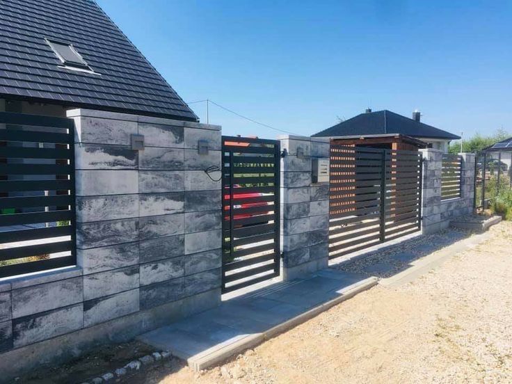 Монтаж парканних блоків забор під ключ огорожа ворота модульні блоки