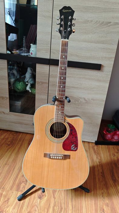 Epiphone DR-200CE NA - gitara elektroakustyczna, stan bardzo dobry