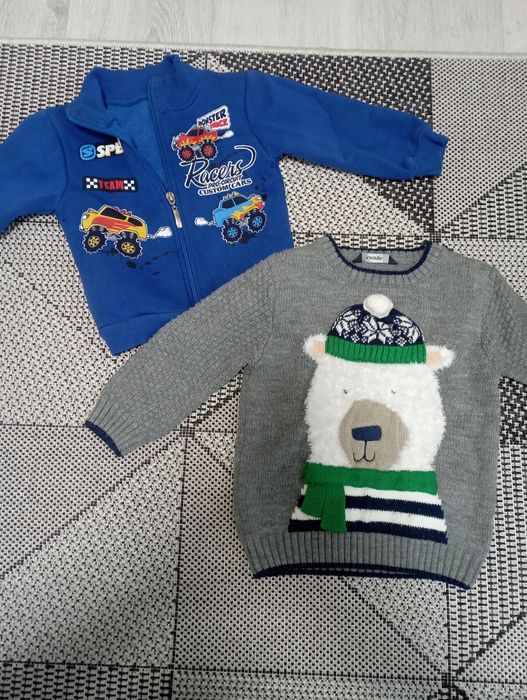 Теплая кофта, свитер 92 р. на мальчика