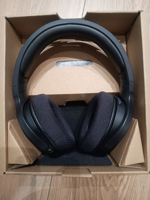 Sprzedam słuchawki Razer barracuda x