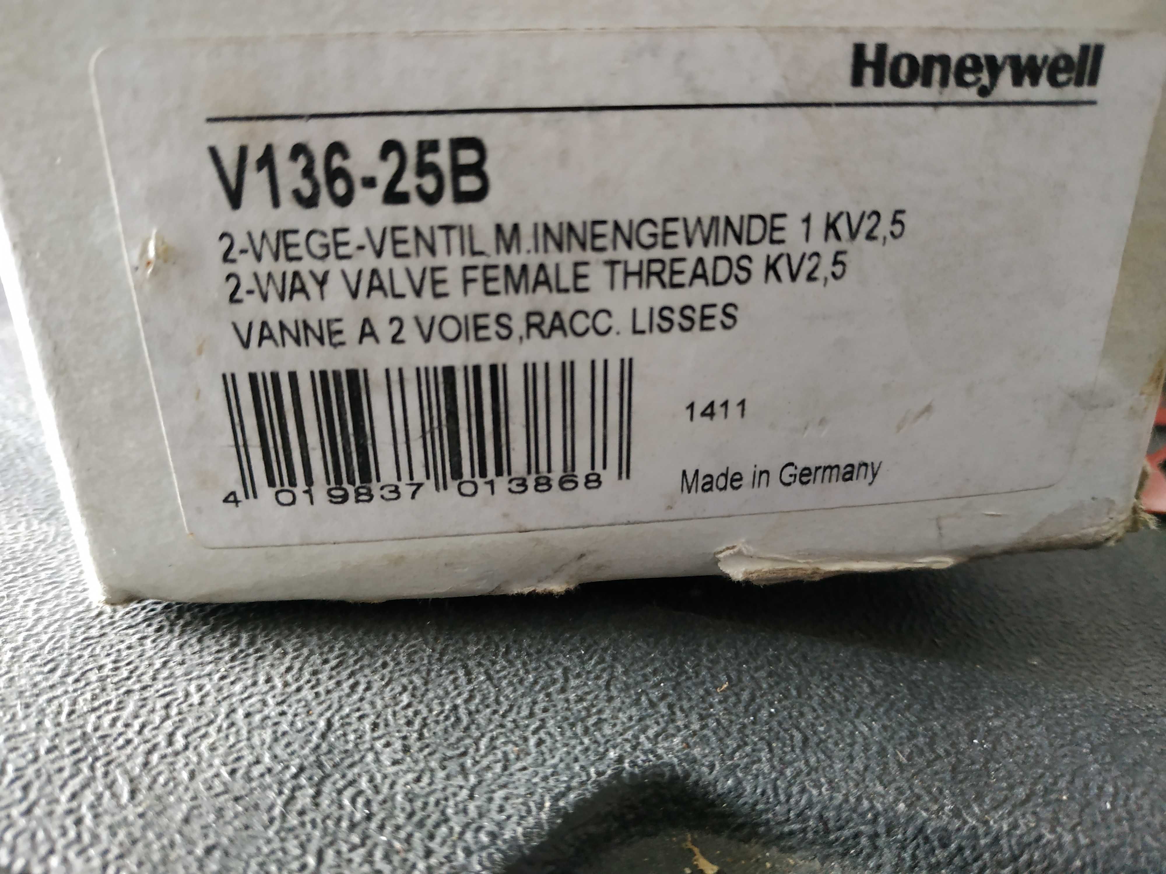 Zawór 2 drogowy przelotowy V136-25B Honeywell