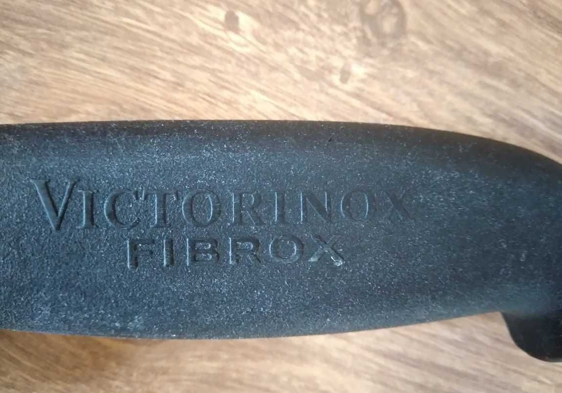 Nóż kuchenny Victorinox Fibrox Black