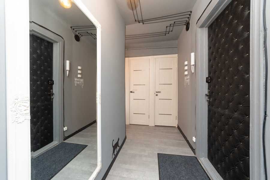 2 кімн, Квартира подобово/посуточно Київ. Зодчих 56. Святошинський.