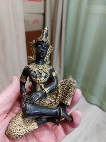 Таиланд-бронзовая статуетка