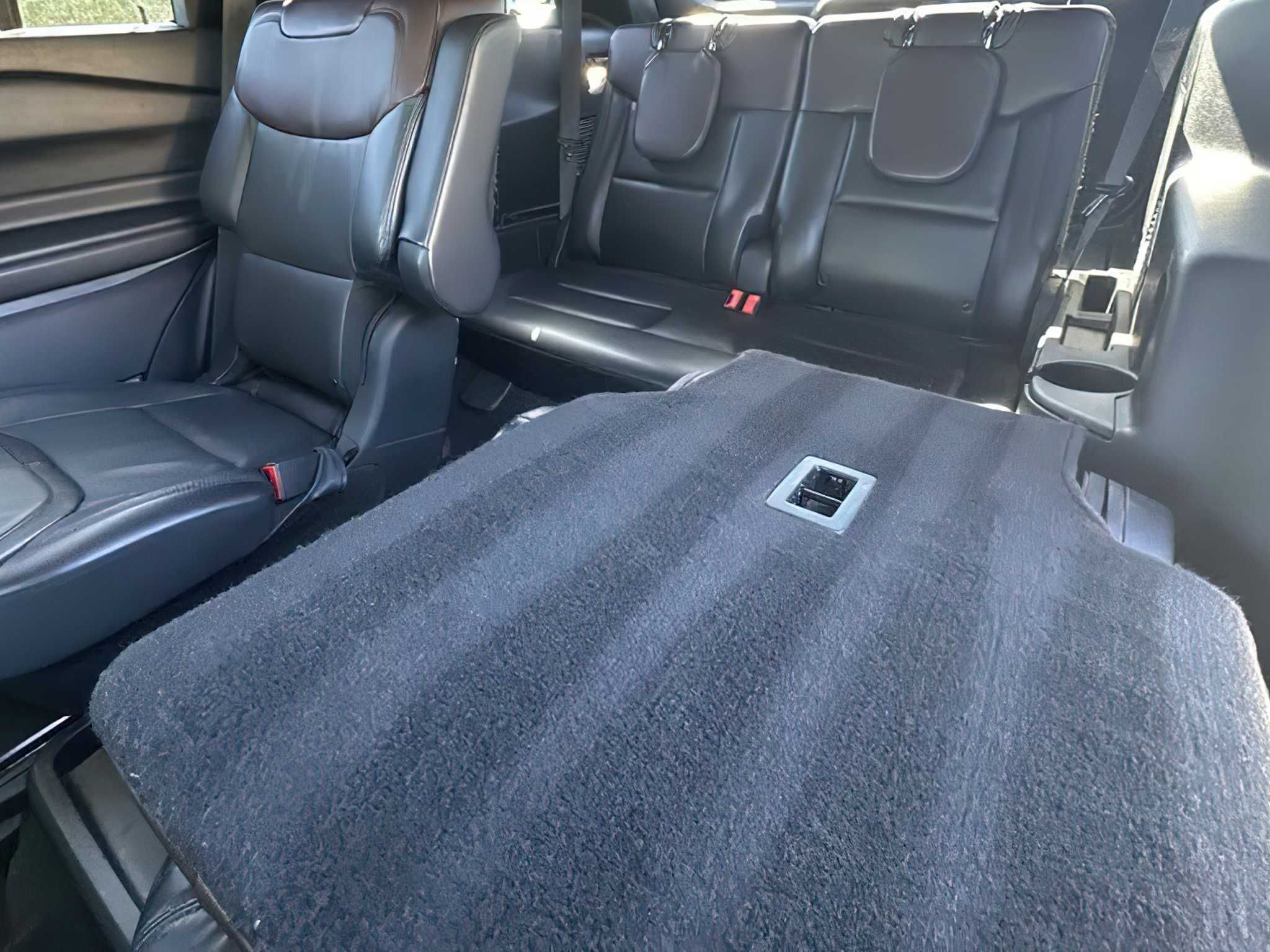 Ford Explorer Platinum 2020
