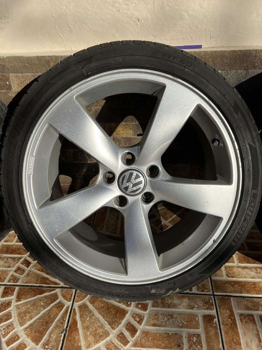 Диски з колесами