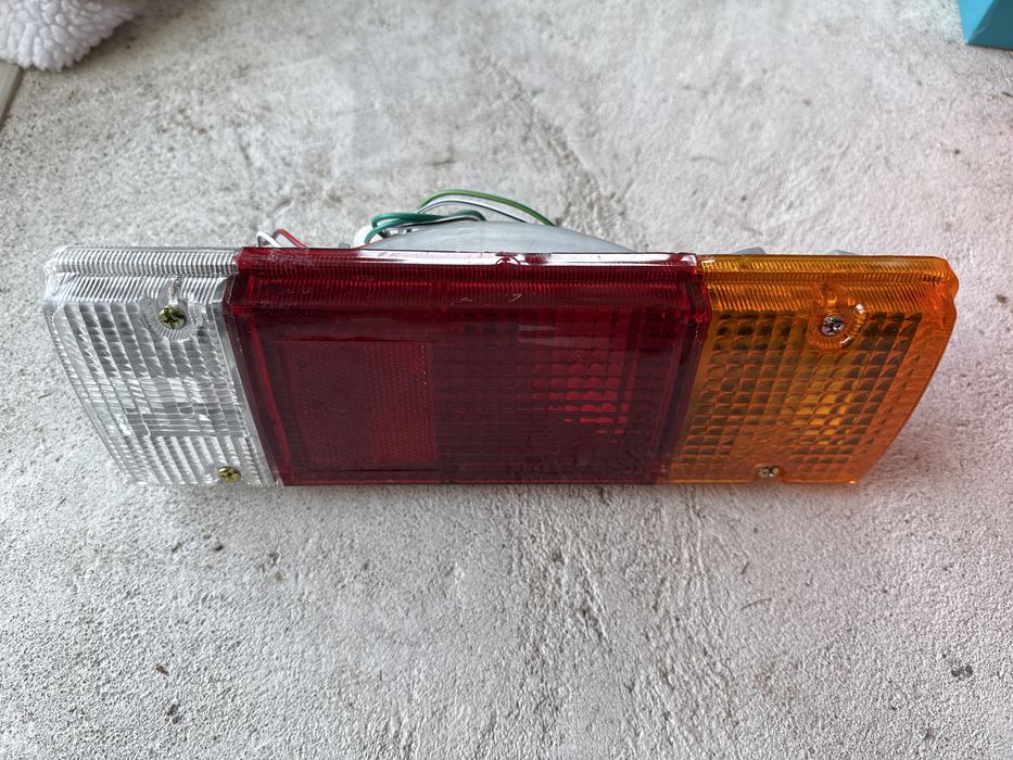 Otica Luz trazeira toyota