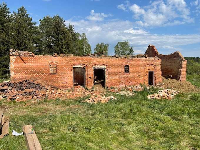 Rozbiórki budynków z cegły za materiał cegła rozbiórka wyburzenia dom