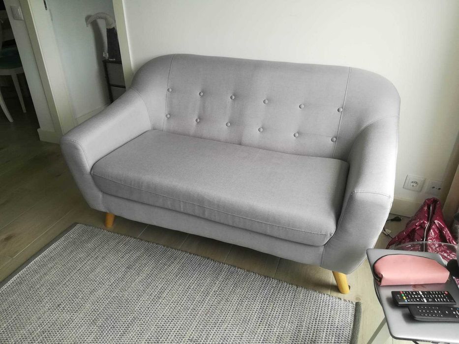 Sofá EGEDAL da JYSK,  2,5 lugares cinzento claro