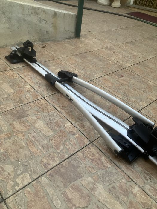 Barras de Tejadilho + 2 Suportes de Bicicleta