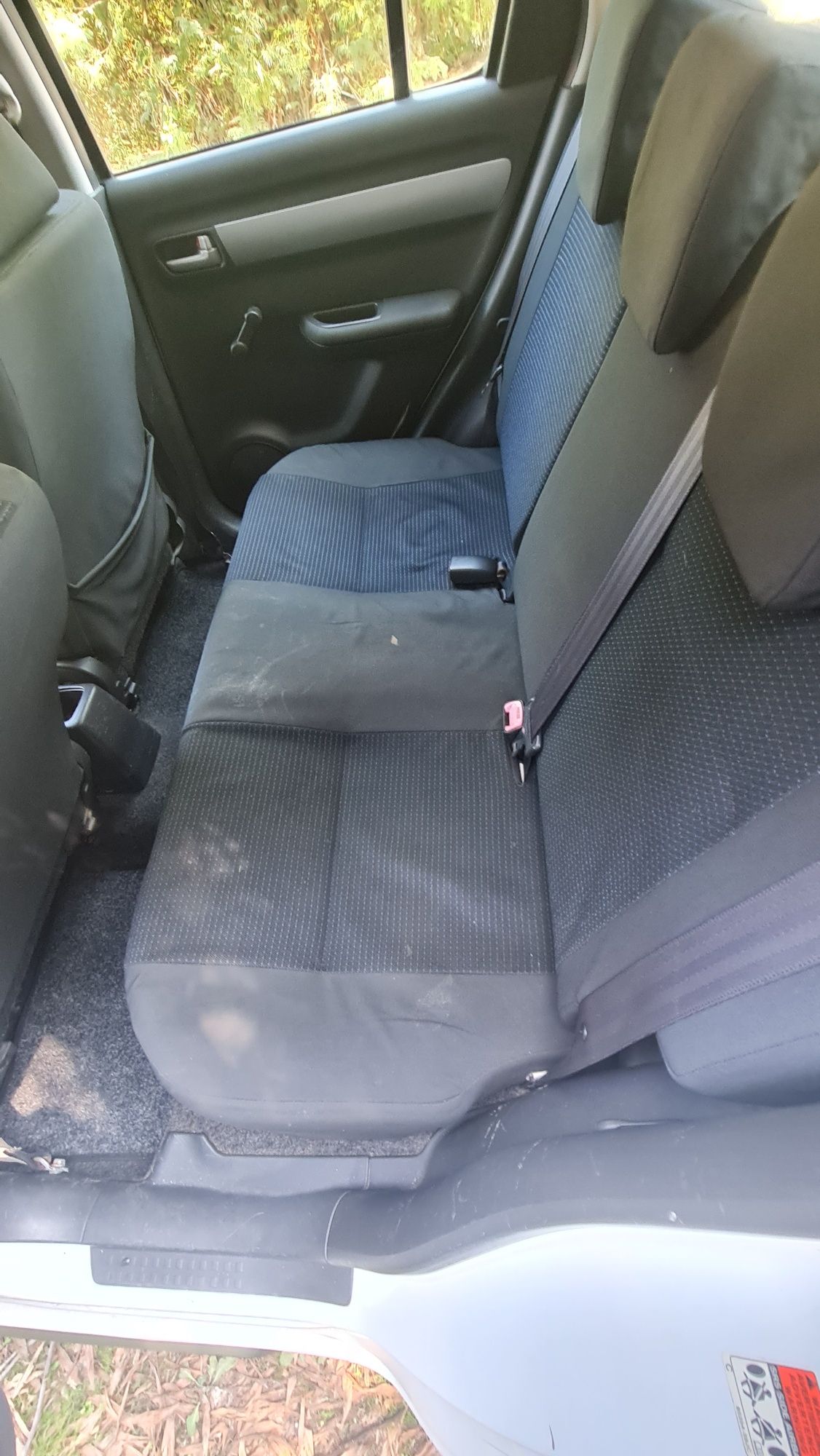 Suzuki swift em bom estado