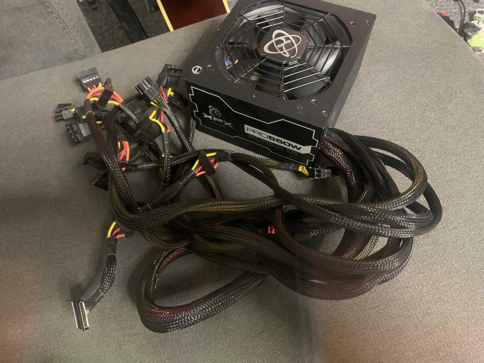 Zasilacz XFX 550W