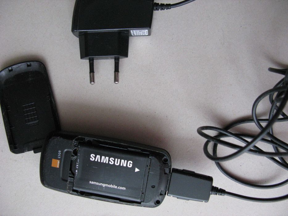 telefon Samsung C300