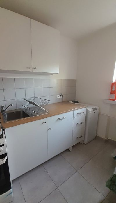 Meble kuchenne IKEA plus stół i krzesła