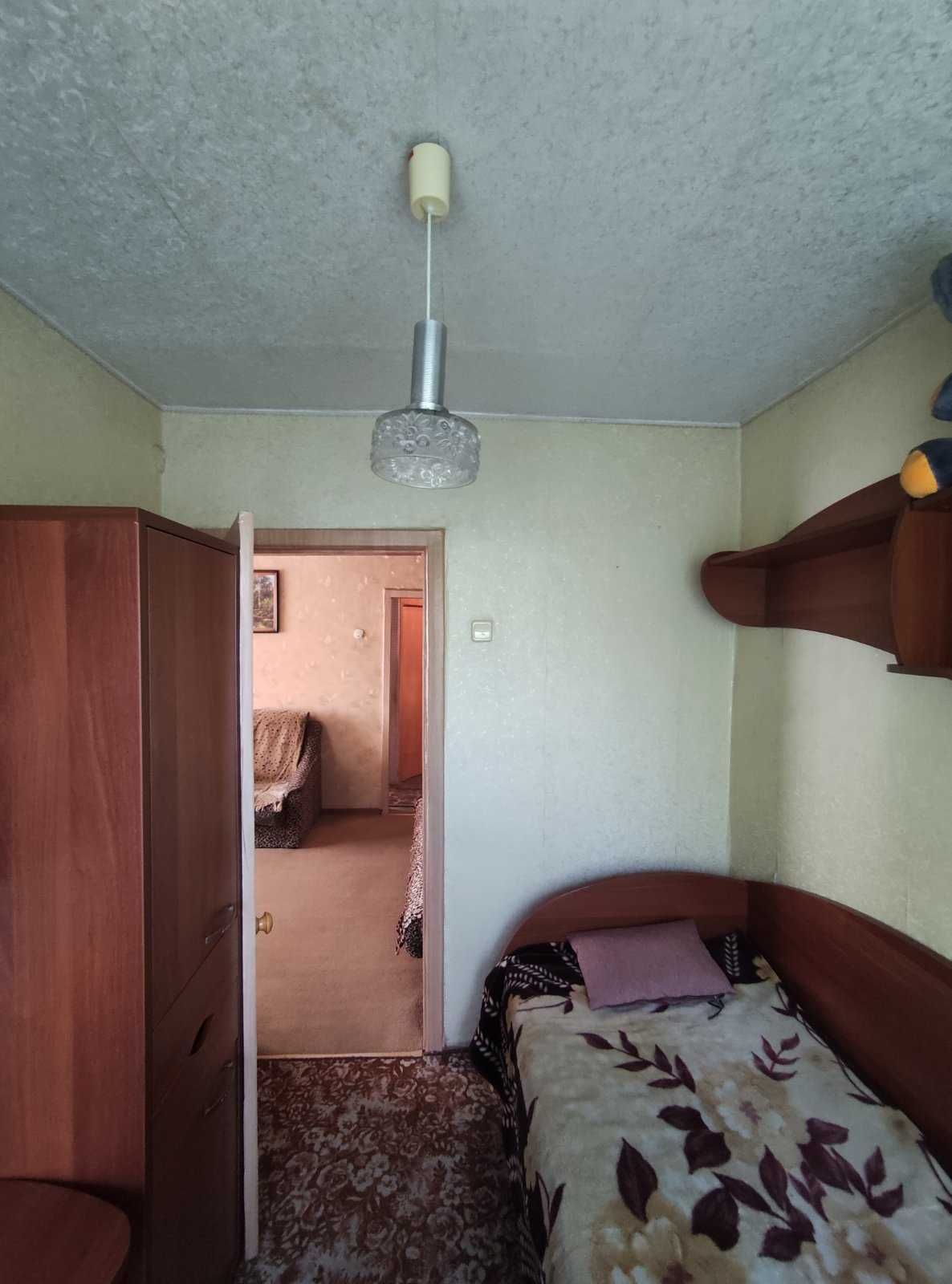 Продаж 3-кімнатної квартири в м. Кагарлик, центр