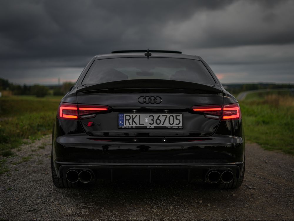 Audi S4 B9 2018r 407km 643Nm Quattro