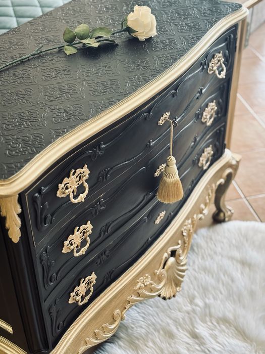 Cómoda Luxurious Black