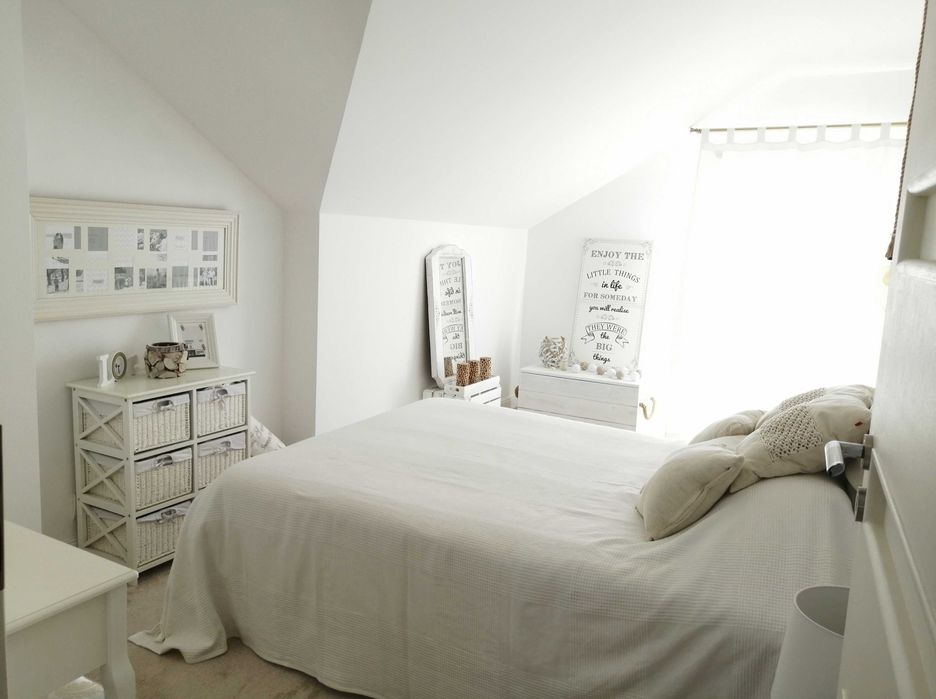 Meble, Sofa, Fotel, łóżko, komod, stół