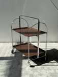 Barek na kółkach stolik modern bauhaus chrom