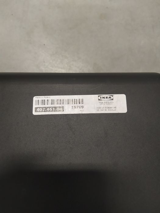 Śmietnik czarny plastikowy kosz na śmieci Ikea