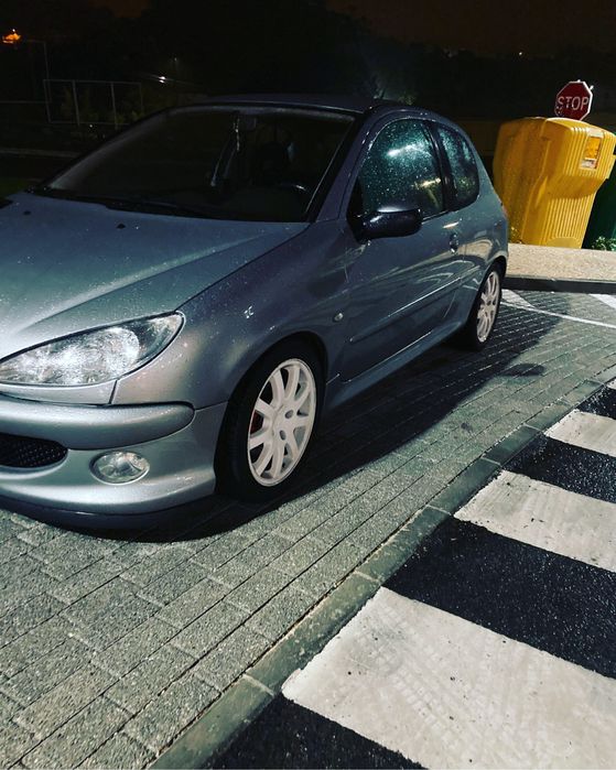 Vendo Peugeot 206 1.6 HDi – 2004 (Comercial)