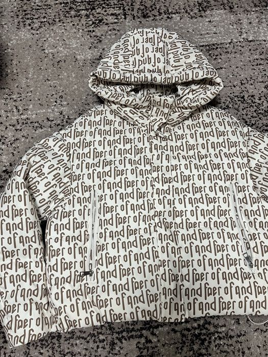 Жіноча куртка осіння/весняна