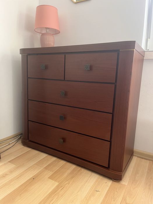 Komplet używanych mebli