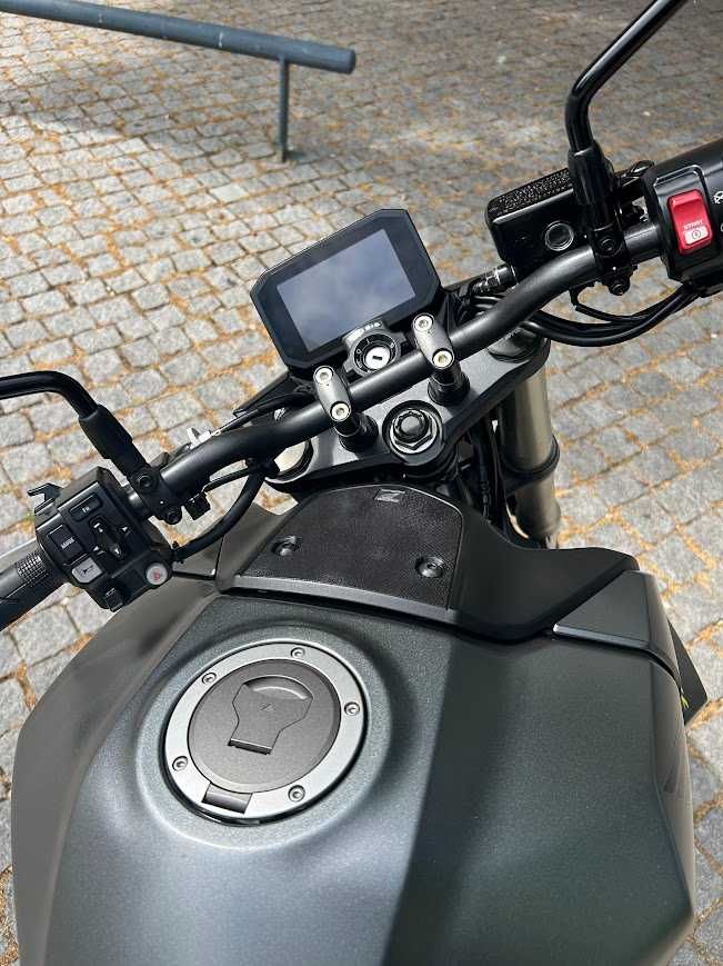 Honda CB 750 Hornet 35kw (Full Power) 2024 NOVA com QuickShift