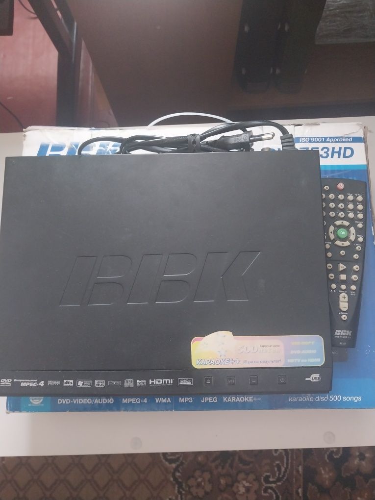 DVD-плеєр BBK DVP 753HD