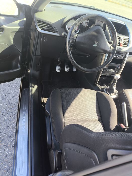 Peugeot 207 CC 1.6 HDi – Descapotável | 2010 | < 100.000 km