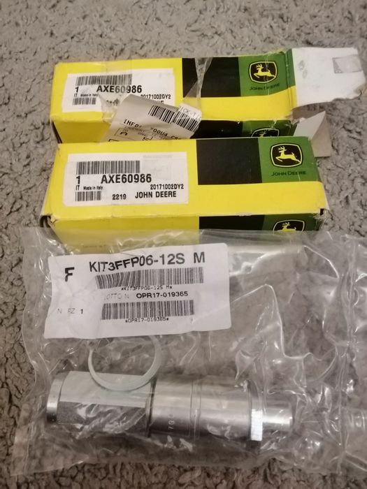 Джон дір Гідравлічна муфта AXE60986 AH225668 AH171017