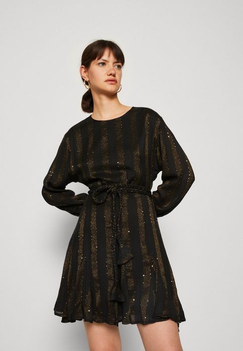 Sukienka koktajlowa Riri Dress Never Fully Dressed 34