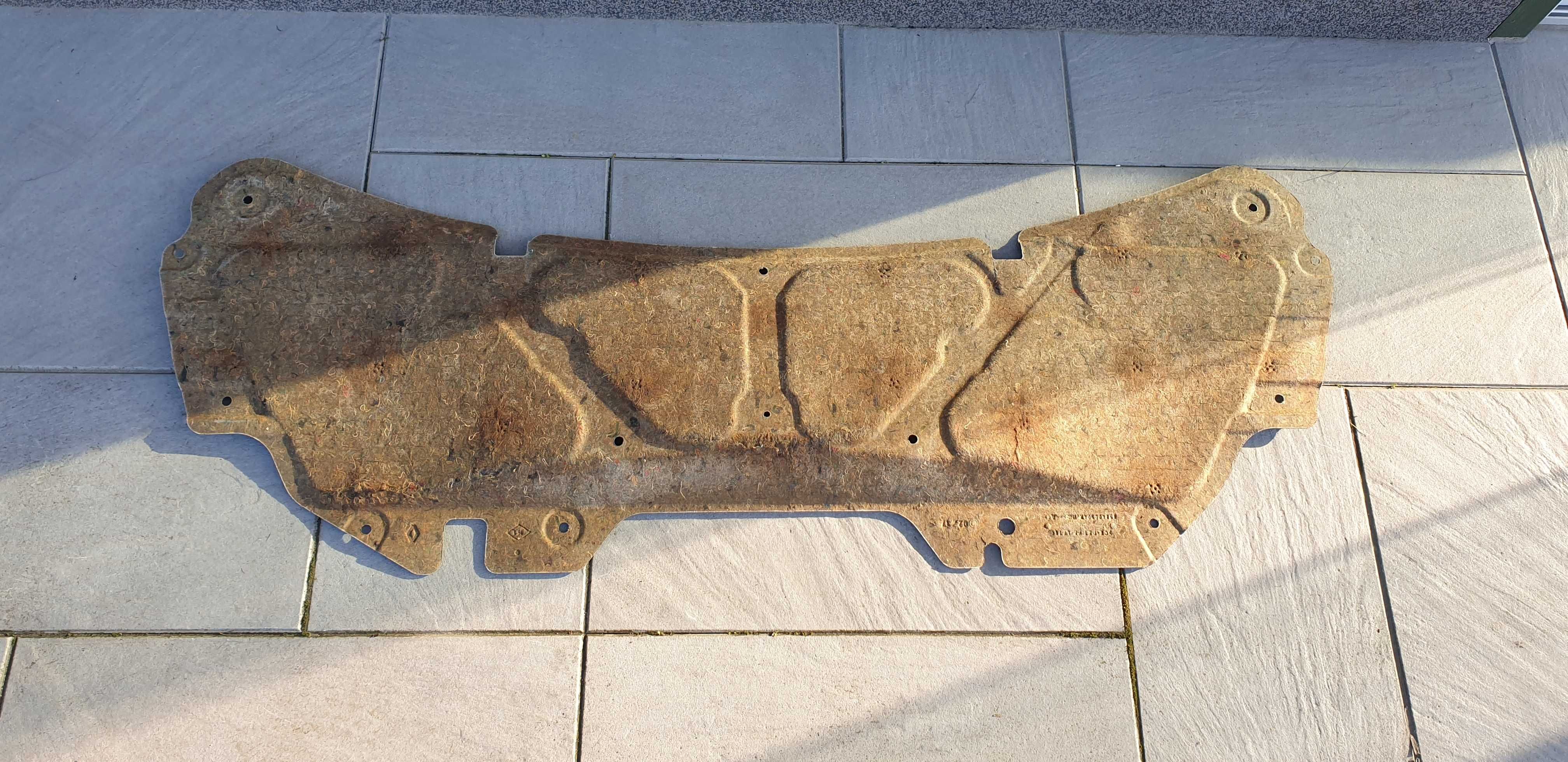Renault Kadjar wygłuszenie maski podbitka 6584/00904R