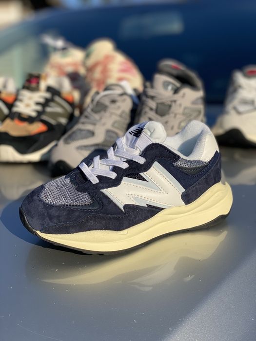 Дитячі кросівки New Ba:lance Junior 5740 Navy White р.26-37