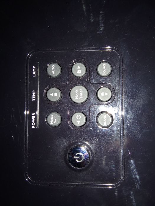 Projektor BenQ MP525-v