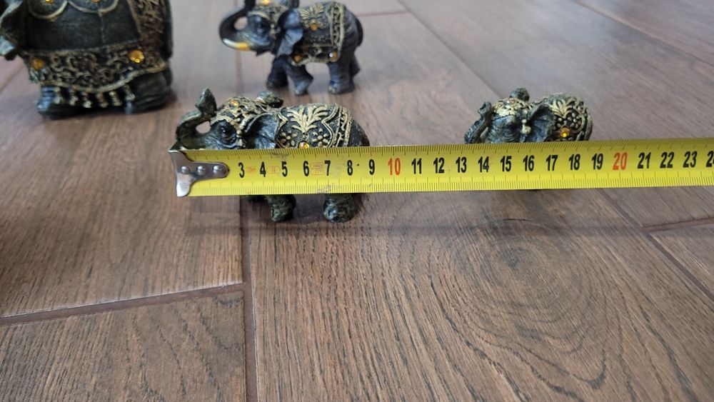 Набір фігурок слоників