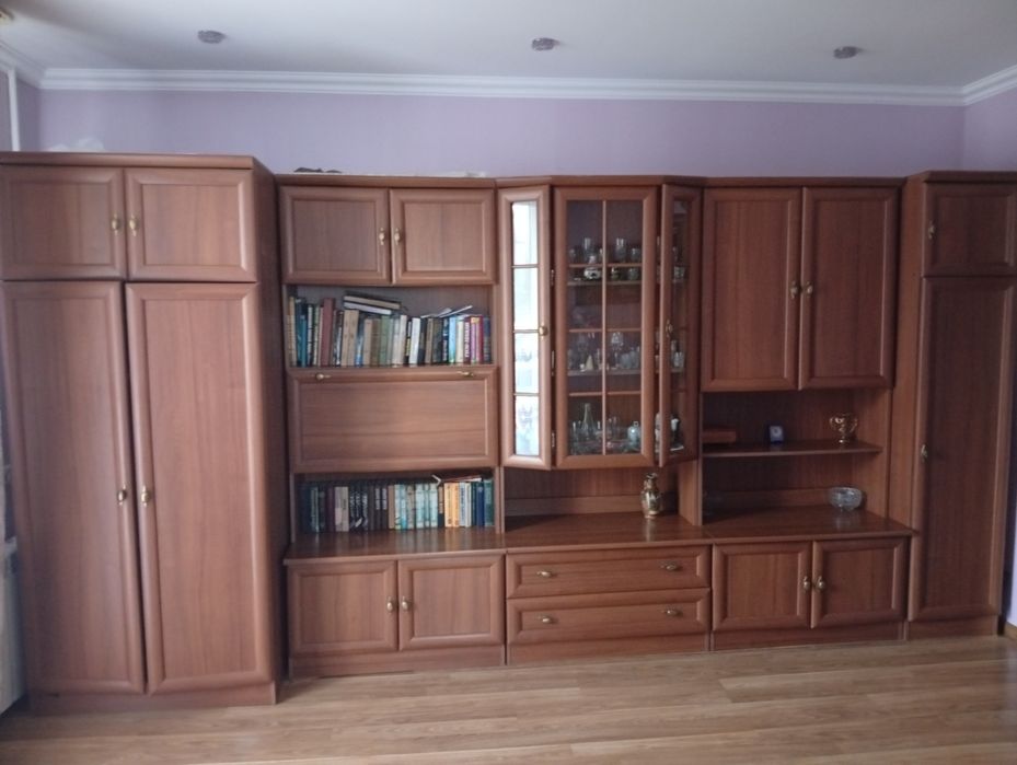 Продається стінка б/у