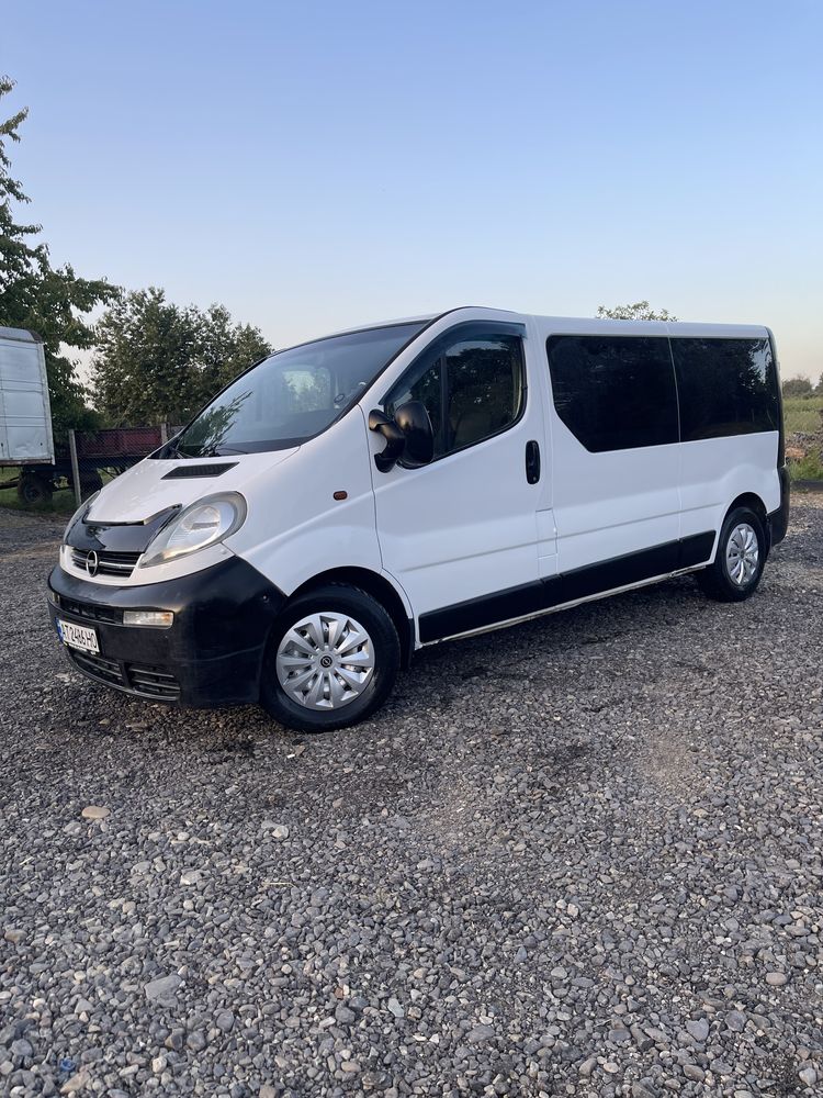 Opel Vivaro 2004
